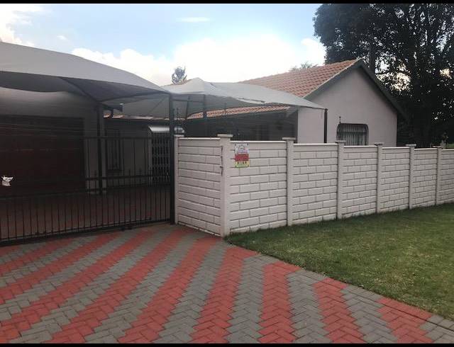 4 BEDROOM HOUSE FOR SALE IN WITPOORTJIE